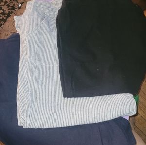 3 PAIR Of Womens Linin Capris (3X) and 1 pair of wide leg linen pants
